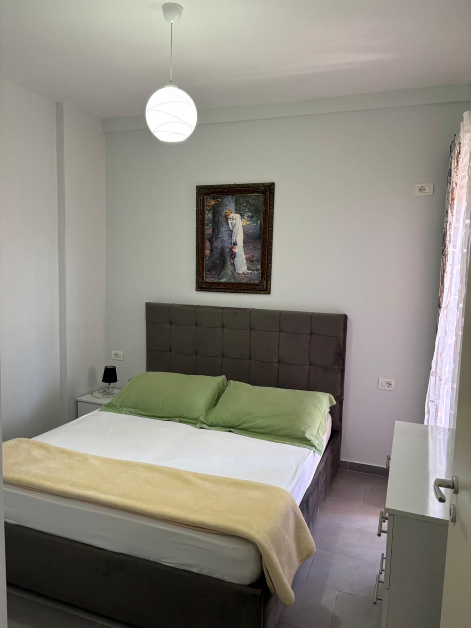 Apartament Klea In Strandnaehe Toplage Durres Bagian luar foto